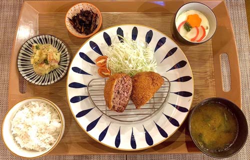 メンチカツ定食	MENCHIKATSU TEISHOKU	