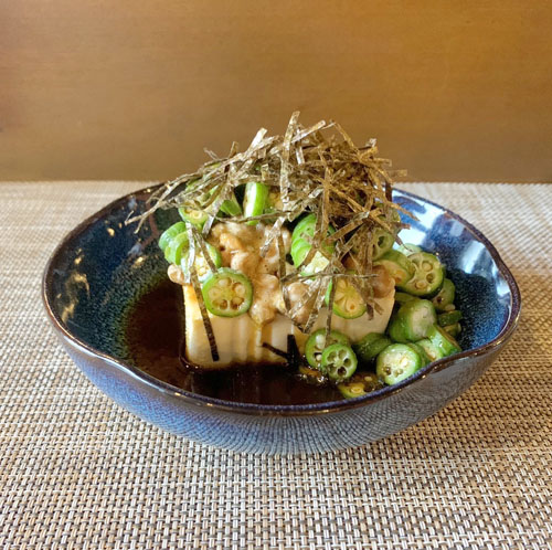 冷ややっこ　納豆オクラ	Cold Tofu with Natto and Okura	