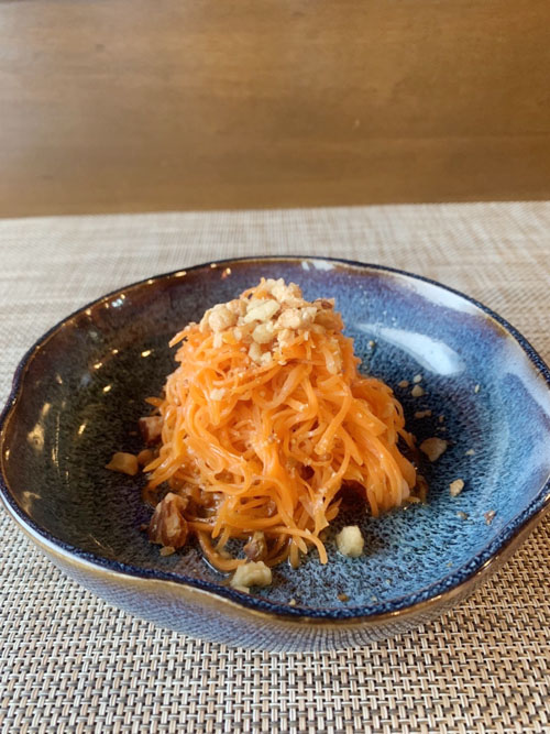 ラぺ	Lape,Shredded carrot salad	