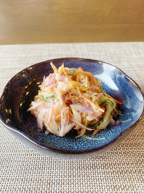 スモークサーモンサラダ	Smoke Salmon Salad	