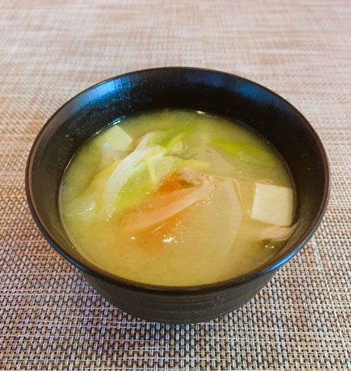 豚汁	Tonjiru	