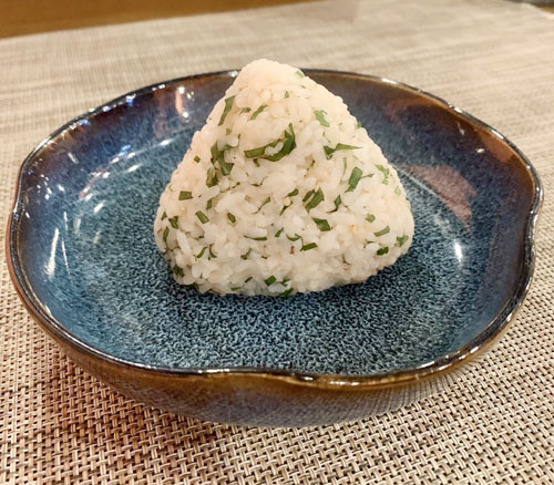 おにぎり　明太子と大葉	Onigiri Mentaiko and Ooba	