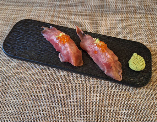 ミスジ炙り寿司 Misugi Wagyu Aburi Sushi